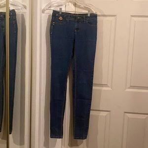 Size 5/6 Dereon jeans